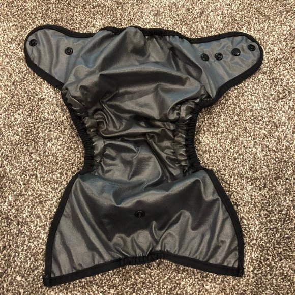 Best Bottom diaper buffalo red plaid - Picture 3 of 3